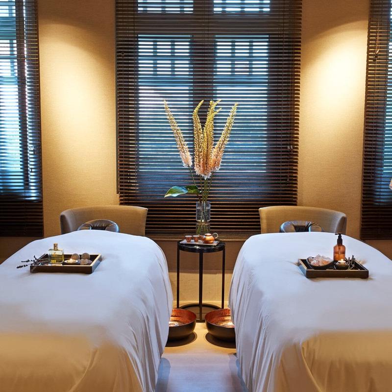 [Valentine\'s Sensational] 60-minute Aromatherapy Couple Massage at The Spa [e-Voucher]